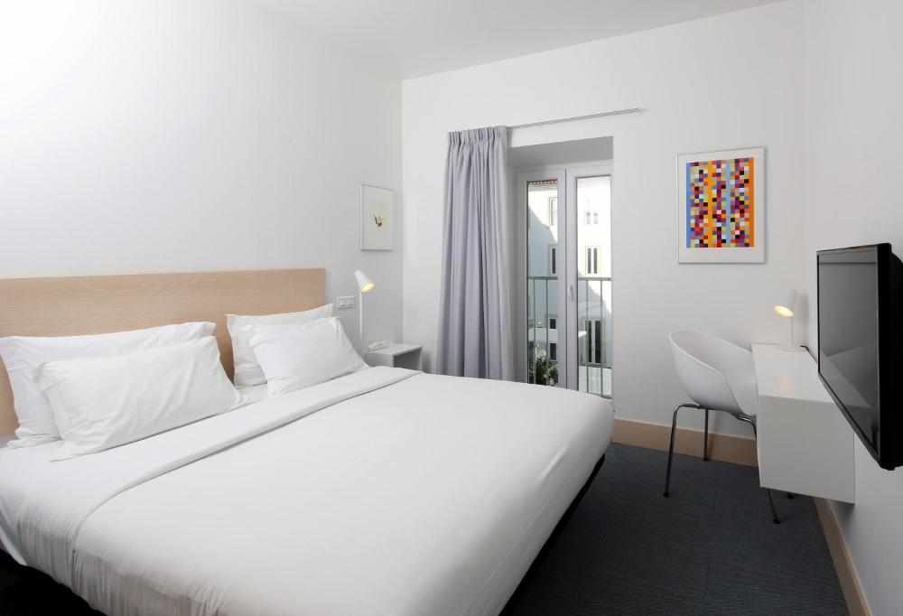 Double Room interior