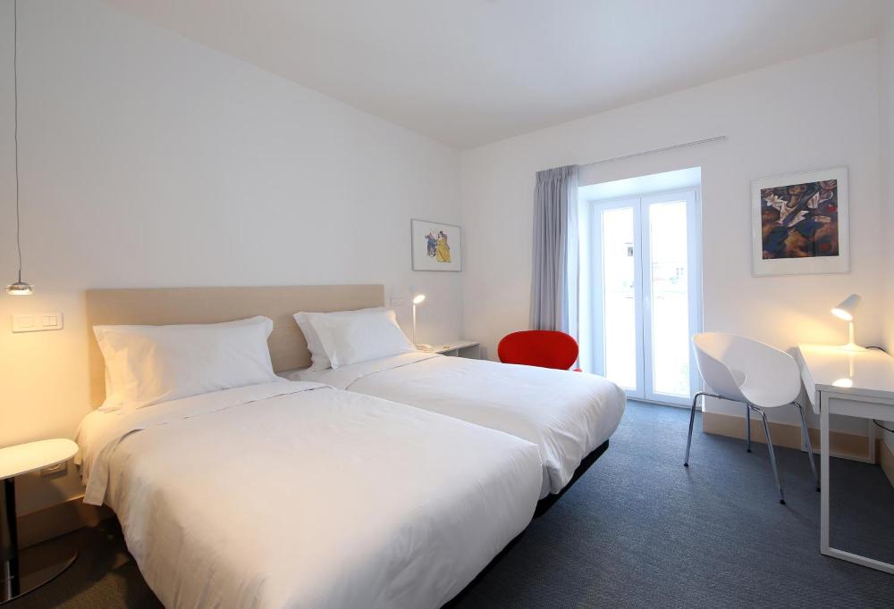 Double or Twin Room - Disability Access interior